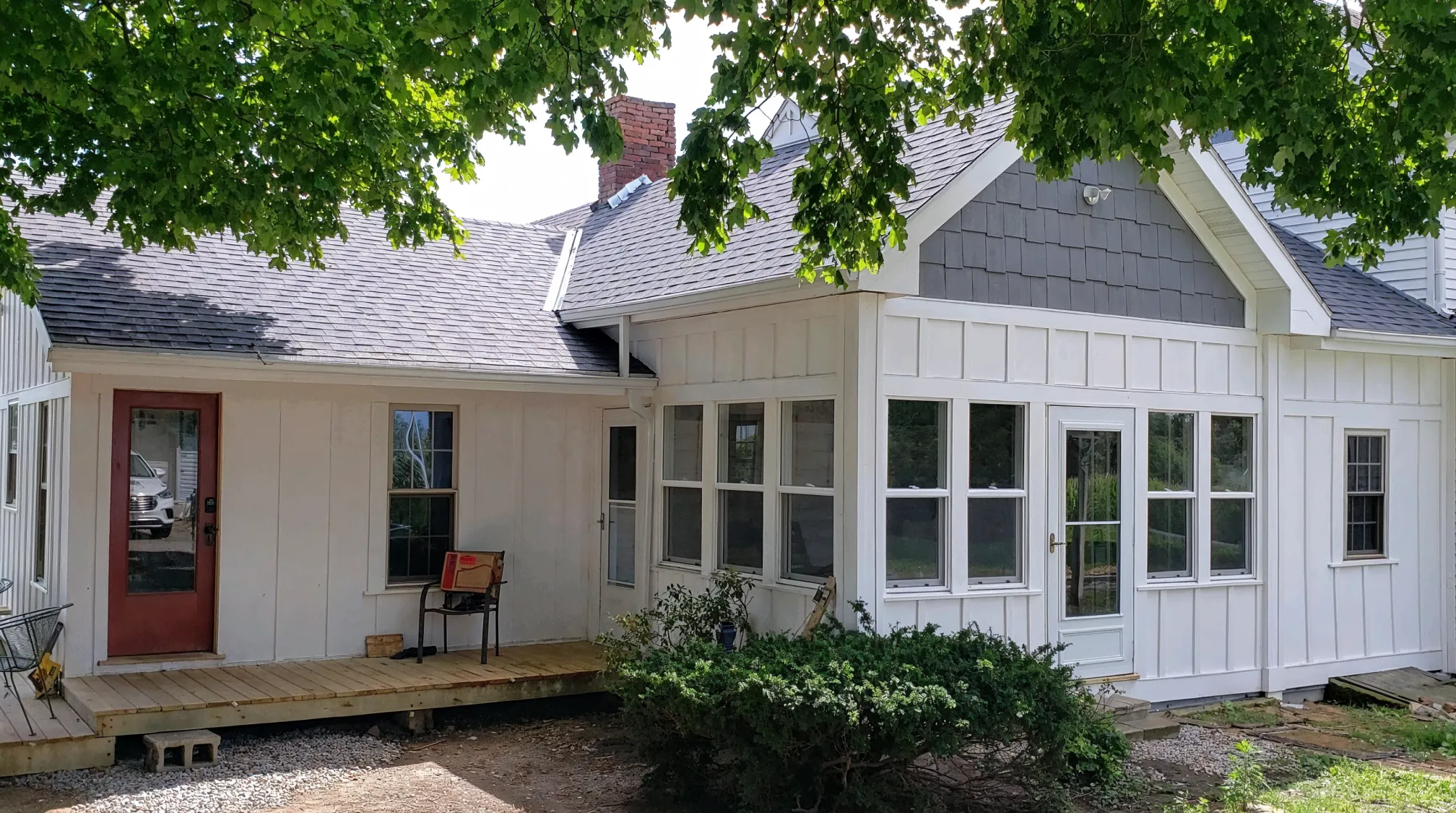 Hero Split View Frame